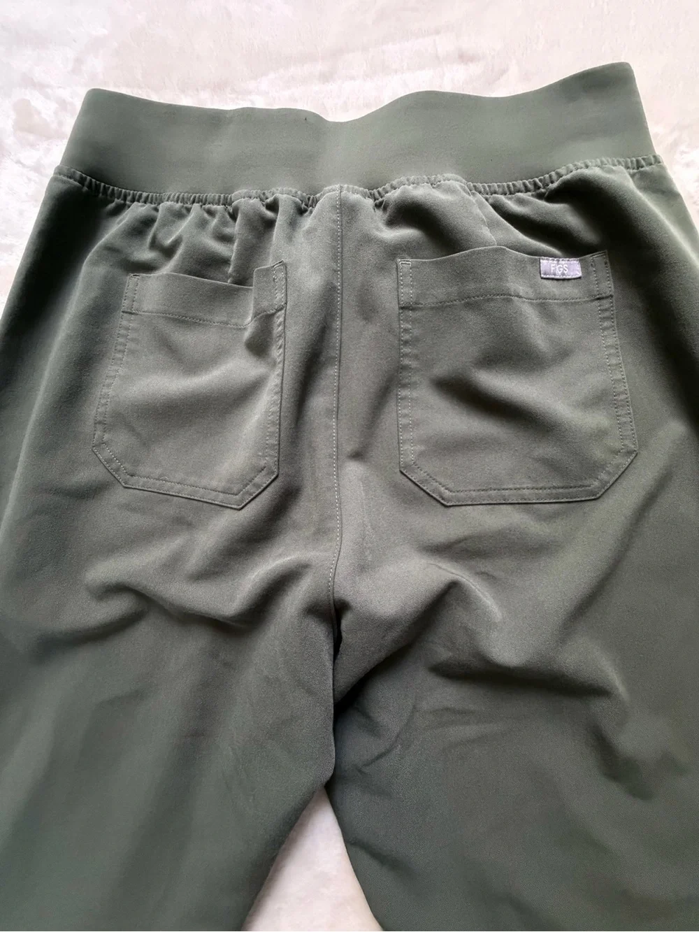 FIGS Technical Collection Unisex Green Scrub Pants Size M Polyester